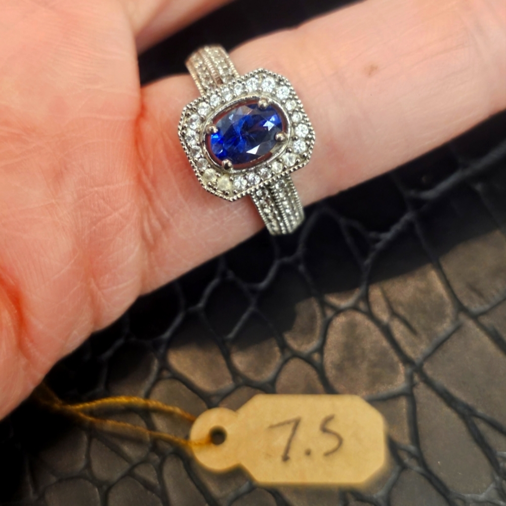 Womens Fashion Jewelry Lab Sapphire Sterling silver ring size 7.5